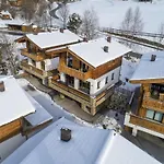 In Neukirchen Near Slopes Шале *