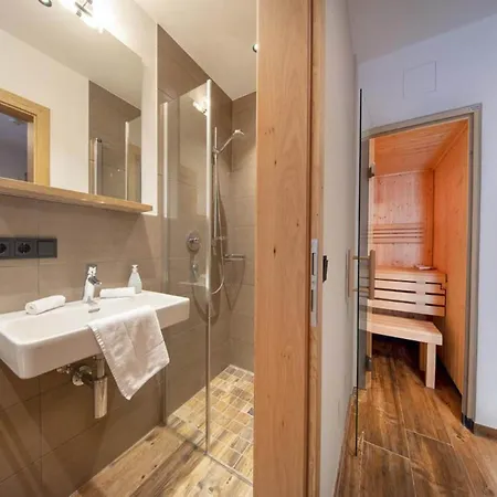 Alpstuga In Neukirchen Near Slopes Neukirchen am Großvenediger